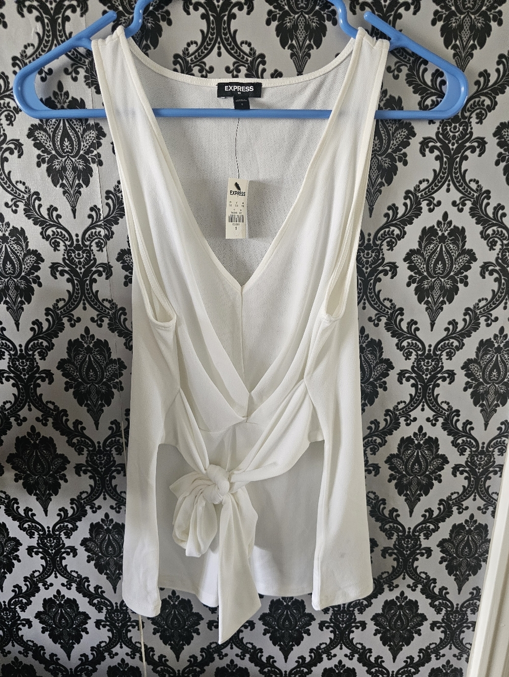 Express Women’s White Tank Top